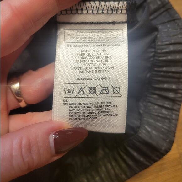 VTG Adidas Climaproof Pullover Windbreaker Men’s S (44″ Chest) –Black Mesh‑Lined - Picture 12 of 14